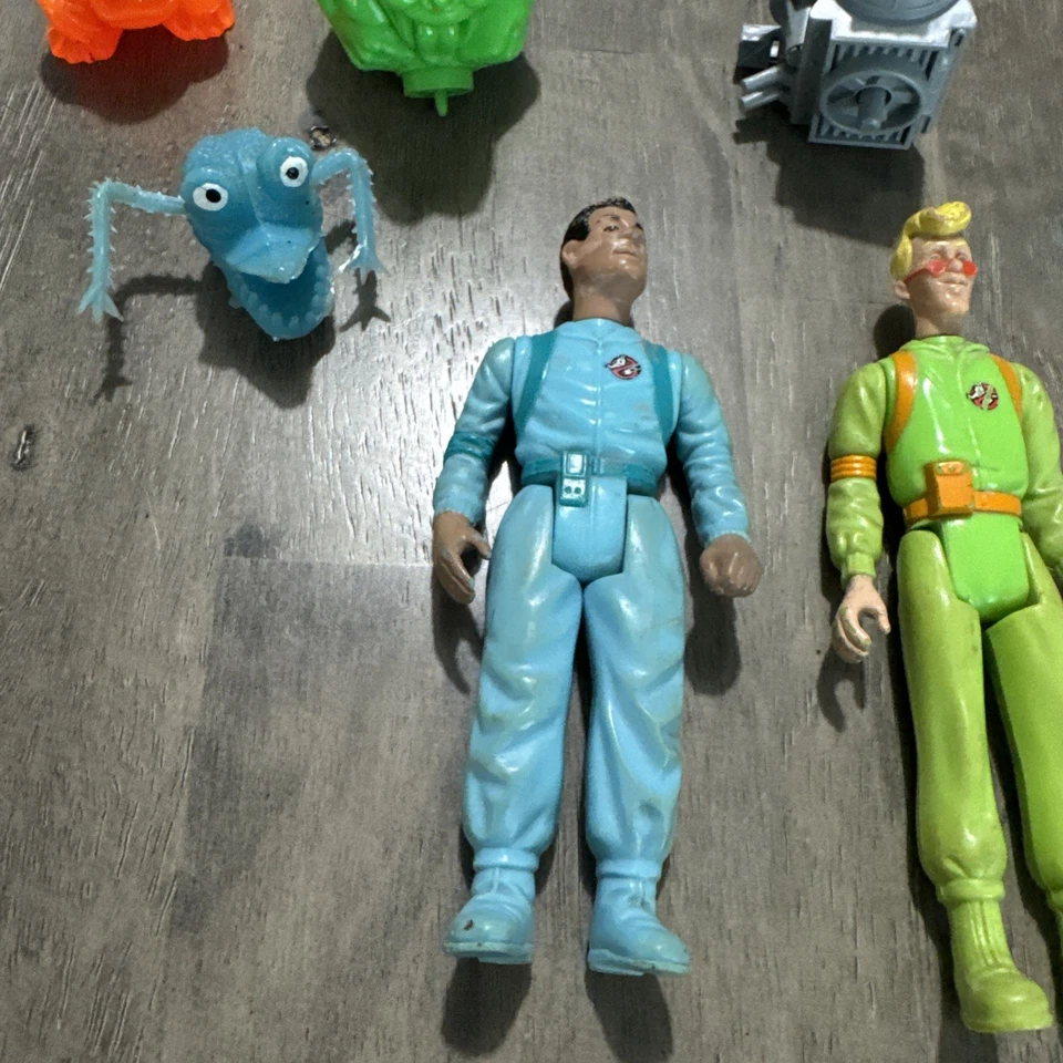 Figura de acción de colección Real Ghostbusters Winston & Egon Kenner 1990 con accesorios Foto 2 de 4
