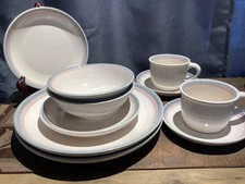 Pfaltzgraff Aura 10 Pc 2 Place Setting Dinner & Salad Plate, Bowl, Cup & Saucer