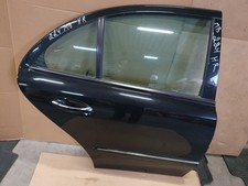 224* Mercedes W211 E350 Tür hinten Recht limousine F: 197 Obsidianschwarz 224* Mercedes W211 E350 Tür hinten Recht limousine F: 197 Obsidianschwarz