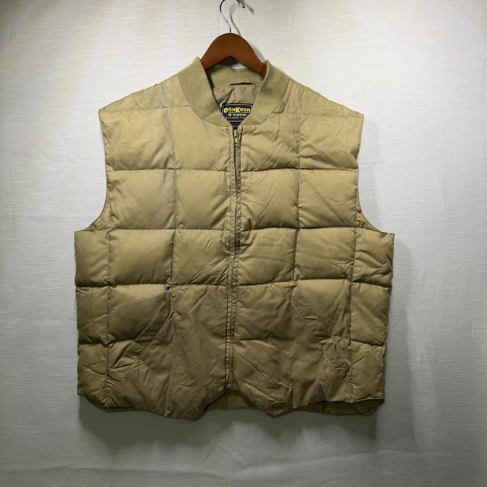 Oshkosh B'Gosh Tan Puffer Vest Size Mens XXL Full Zip Pockets Goose Down
