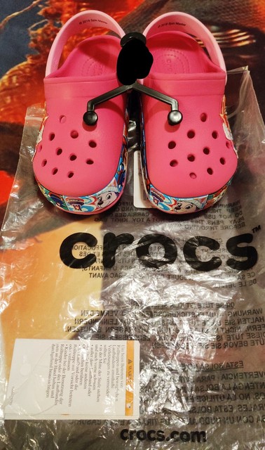 paw patrol crocs size 11