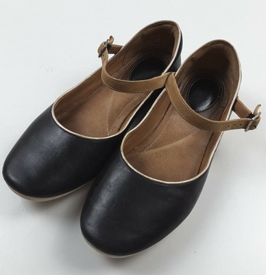 clarks ankle strap flats
