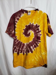 gold tie dye shirt