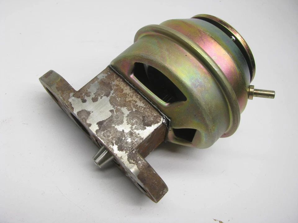 Carter 33-162 EGR 阀 (OEM 福特 E4TE-9H473-A4A ) — 第 2/4 张图片