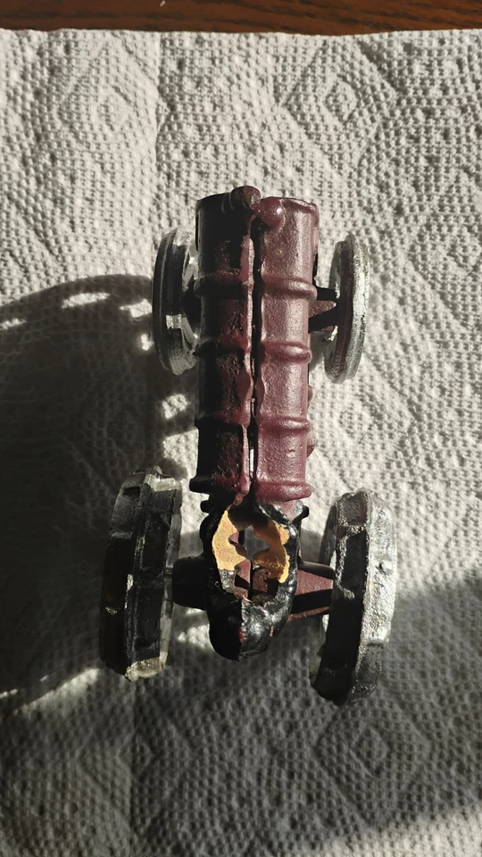 Fordson Cast Iron Tractor Vintage Die-Cast Metal 6.5-inch - Image 3 of 4