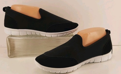 Bobbie Brooks Black, White Sole Slip On Sneakers. Size 8 - Picture 2 of 11