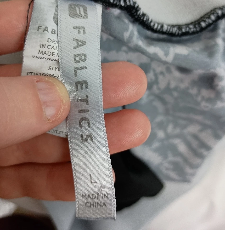 FABLETICS Black and White Patterned Pants mob wife,casual,athletic szL (#887) - Image 2 of 4