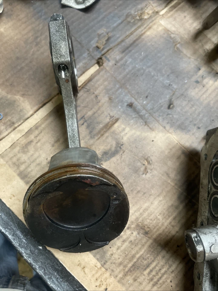 Juego de 6 bielas pistones Toyota Tacoma 3.5 V6 Foto 3 de 3