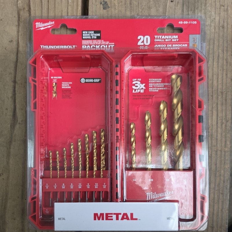 Milwaukee Titanium 20 piece drill bit set48-89-1105