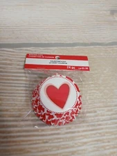 New! 24 Hearts Cupcake Liners Cups Wrappers Party Valentine's Love Red Grinch 