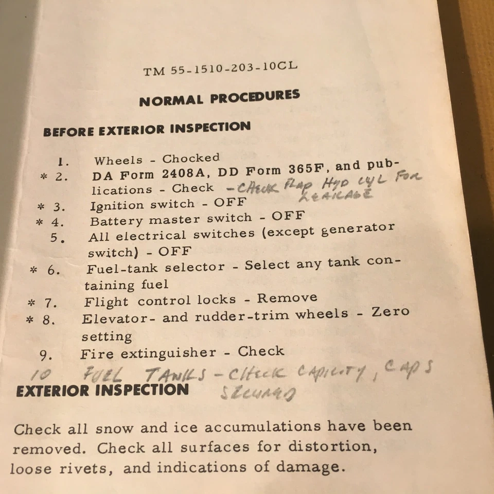 Original de Havilland Canada U-6A Beaver Pilot Checklist - Imagem 2 de 4