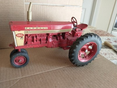 Vintage International Harvester Farmall 560 Tractor! Circa 1960