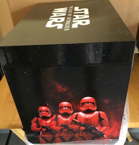 Star Wars “Rise Of Skywalker” Disney Movie Club Bundle Box + Star Wars Episodes - Picture 3 of 15