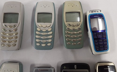 Vintage Mobile Phones Mixed Lot Parts Only - Photo 3/6