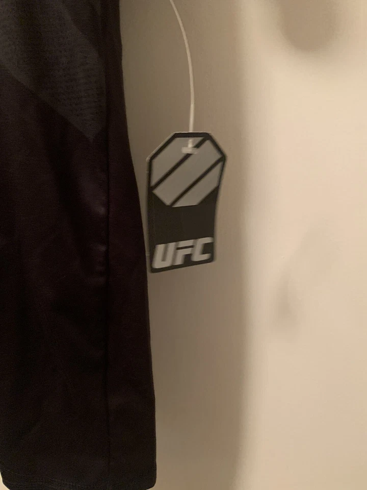 Nuevo Chris Weidman Reebok UFC Fight Kit Jersey Campeón Negro Dorado Camiseta Talla L Foto 4 de 4