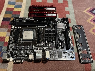 Gigabyte GA-78LMT-S2 AM3+ Motherboard AMD FX-6350 CPU 8GB G.Skill DDR3 I/O B1