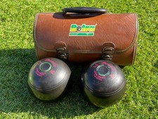 Henselite Crown Conquest Crown Green Bowls Twinring 2-06 – 2 Full Bias – Pair
