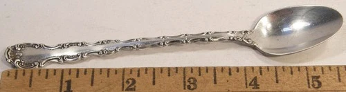 VINTAGE GORHAM STERLING SILVER STRASBOURG BABY INFANT FEEDING SPOON 5 5/8"
