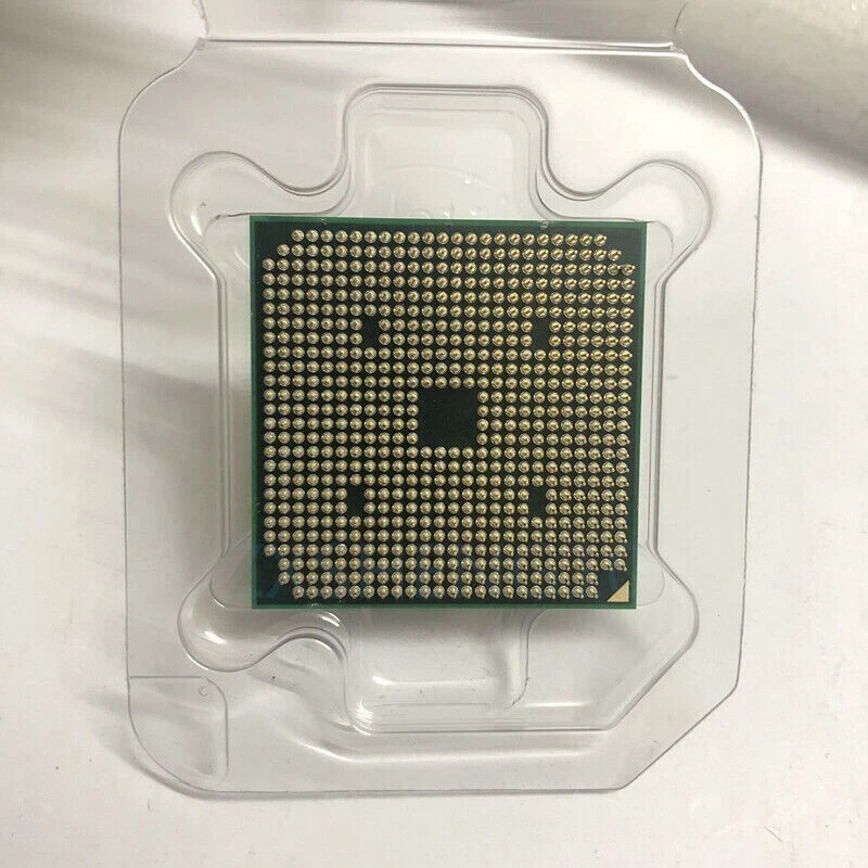AMD Phenom II P960 CPU Quad-Core 1.8 GHz 2M 1800 MHz Socket S1 Processor - Image 2 of 2