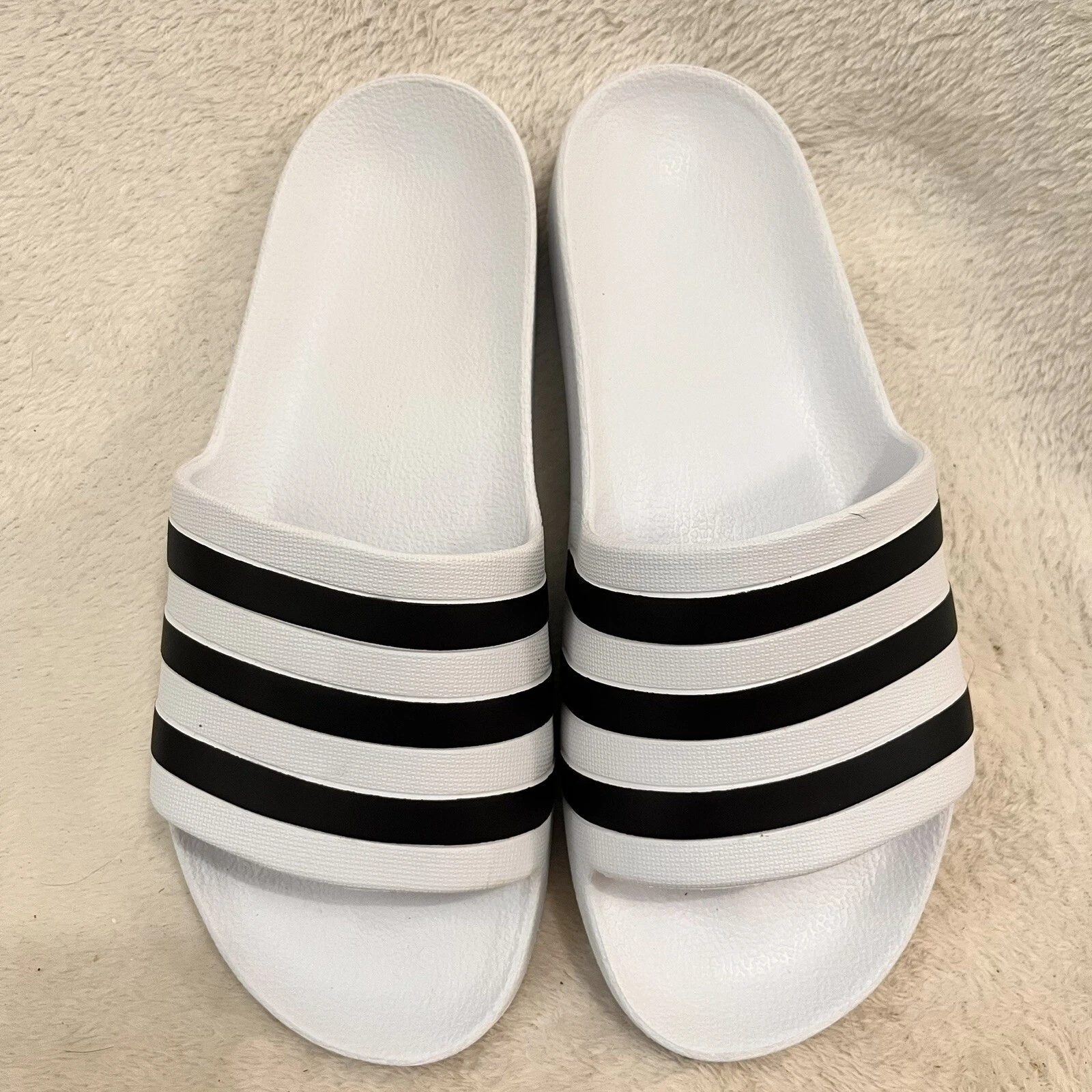 Adidas Adilette sandalo doccia slide donna taglia 9 gomma bianco righe blu