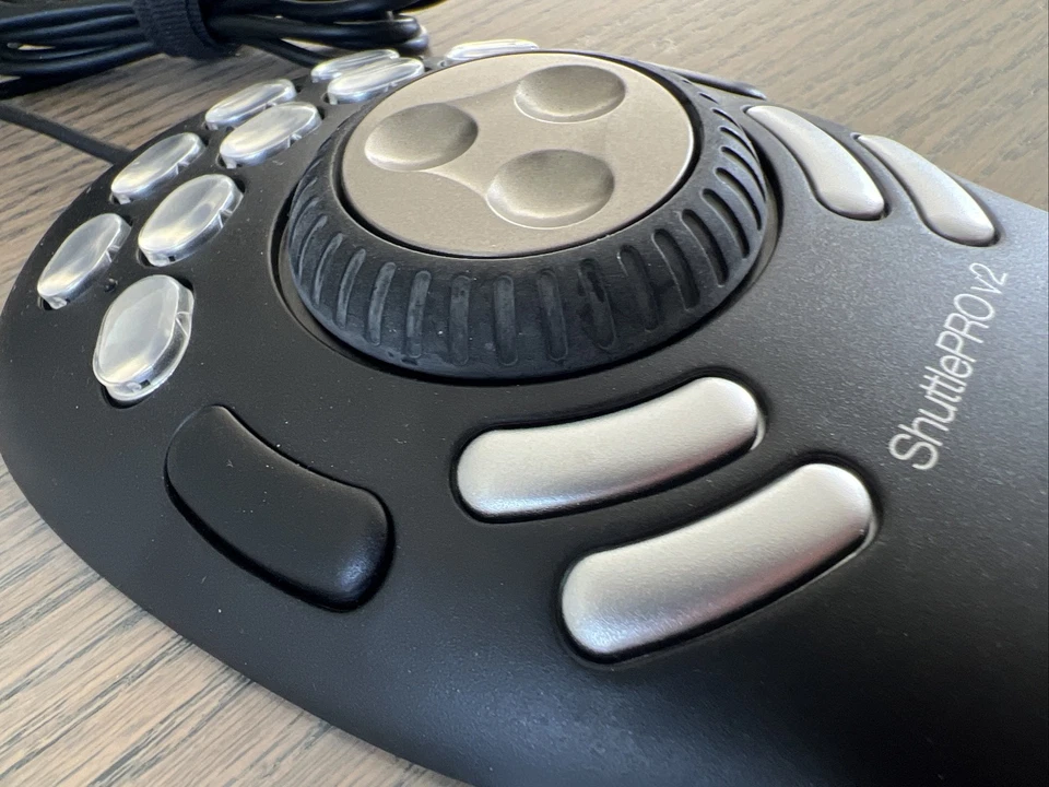 ShuttlePRO v2 USB Multimedia Editing Controller S-PROV2 - Image 3 of 4