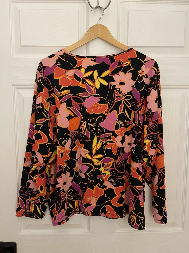 Camiseta manga larga Lands End Plus 3X (24W-26W) floral natación playa protección contra erupciones  Foto 3 de 4