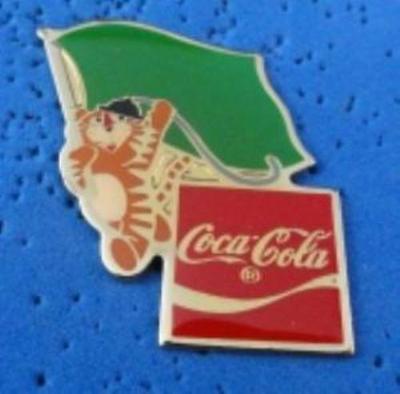 1988 Coca Cola Ltd Edition Flag Pin - LIBYA
