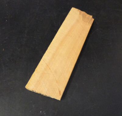 Zeder lib.Zedernholz Drechselholz Messergriffe Pen Blanks Räucherholz Grillbrett