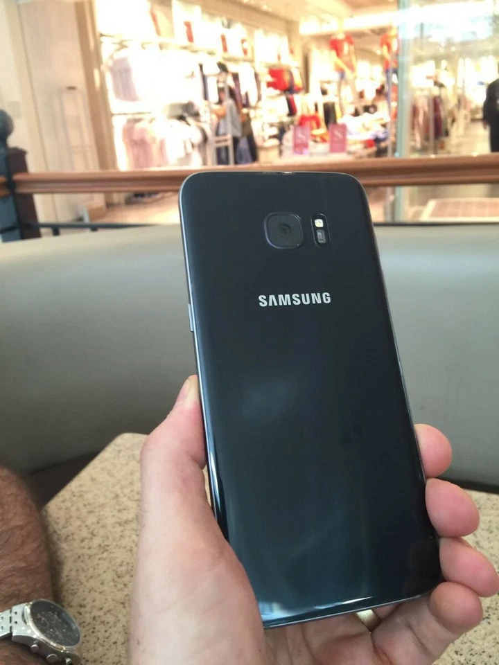 Samsung Galaxy S7 Edge · 32GB, foto 3 de 5