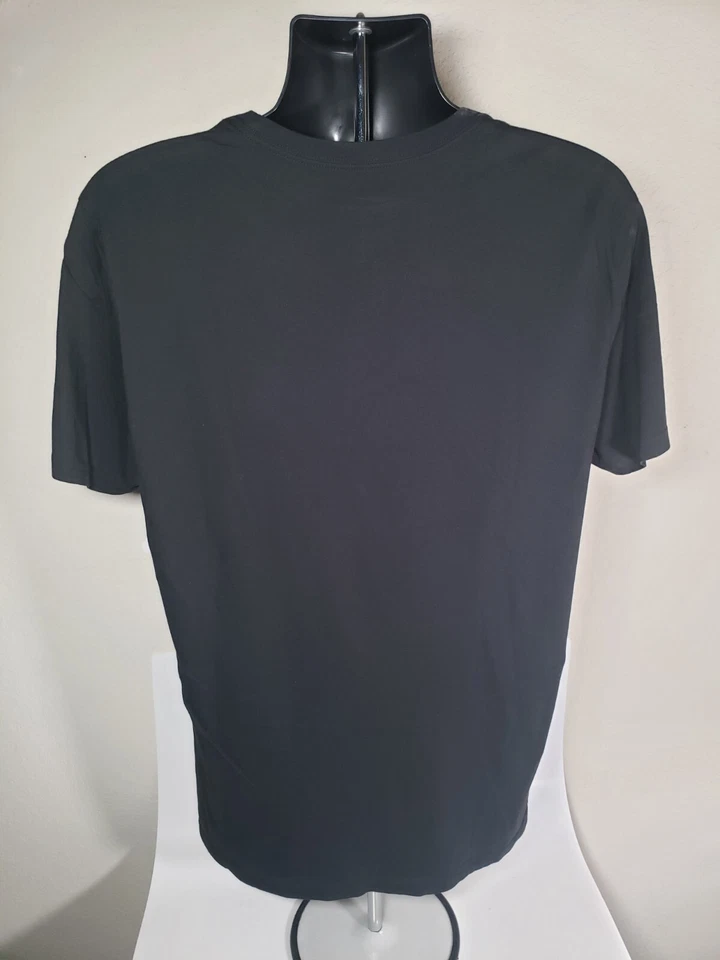 Howe 牛仔圆领 T 恤全新无标签 XL 码 — 第 2/3 张图片