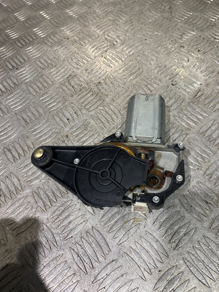 Renault Clio 2004 motor limpiaparabrisas trasero 53016612 #2 Foto 3 de 4