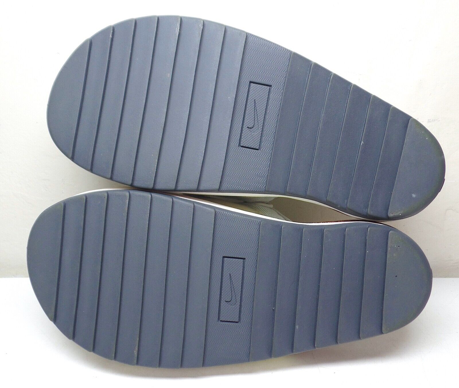 Nike Offline 2.0 Sandals CZ0332-002, Men's US9 - image 8
