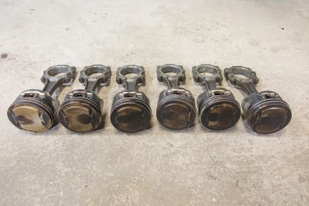 Genuine OEM Pistons & Rings for Nissan 300ZX for sale | eBay