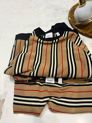 Burberry Striped Knit 2pc Set Sweatshirt & Joggers Drawstring Elastic M