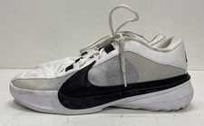 Nike Giannis Immortality 3 White Black Basket...