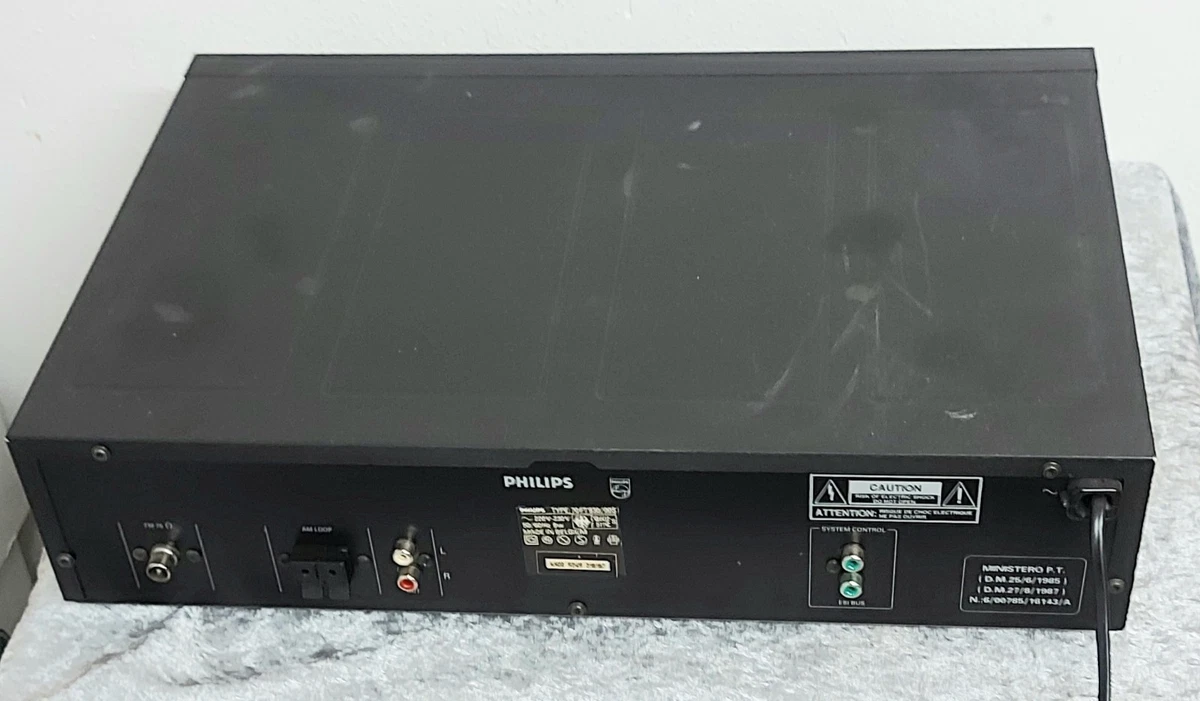 Sintonizador estéreo RDS de gama alta Philips 70FT930/00S