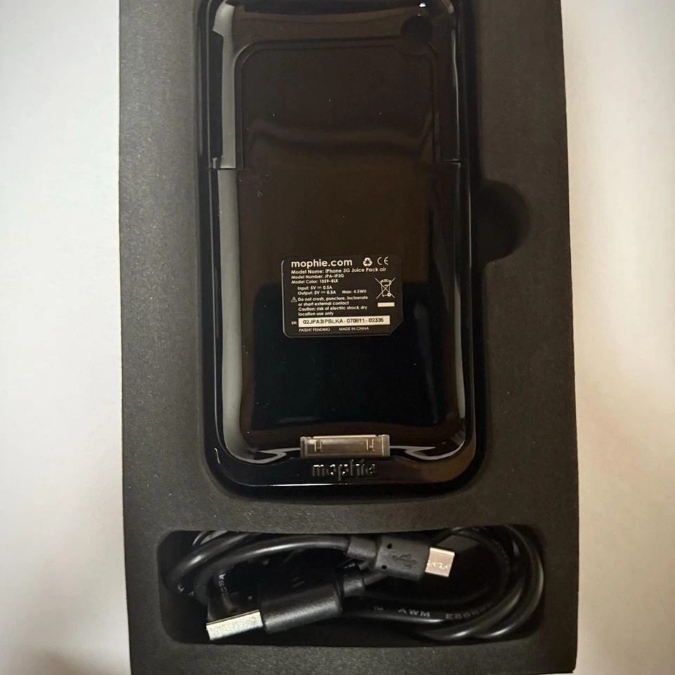 Mophie Juice Pack Air para iPhone 3G/3Gs. Estuche con batería incorporada. Foto 3 de 4