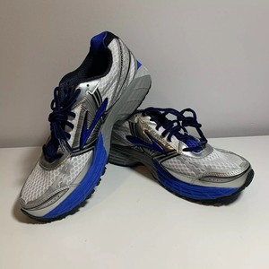 brooks mogo gts