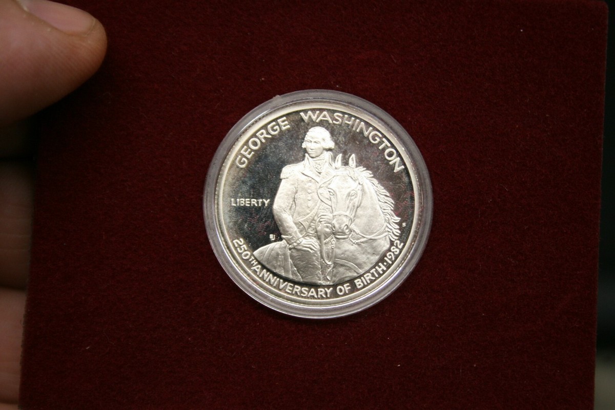 The George Washington Silver Commemorative Half Dollar Coin W/ Box