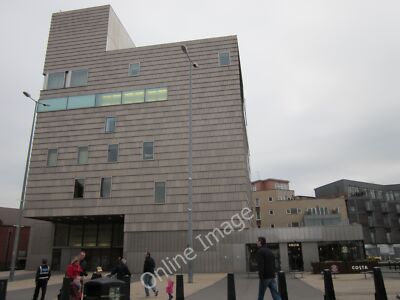Foto 12x8 Walsall Kunstgalerie Ein grimmiges graues Gebäude an einem grimmigen grauen Tag.  W c2011