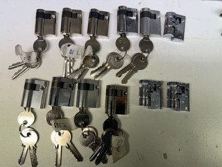 GEBA semicilindro de perfil 10/30 mm con 3 llaves cada una 9 piezas y 3 piezas extra
