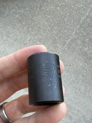 Snap-on Tools NEW 1/2'' Drive 6-POINT Metric 18mm Shallow Impact Socket IMM180