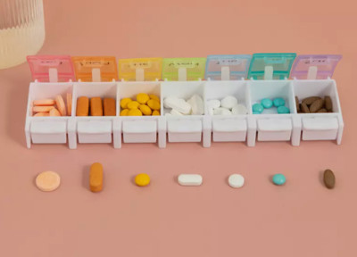 7 Tage Pillendose klein farbig Medizin/Tablettenhalter Knopf offen Aufbewahrungsbox Box