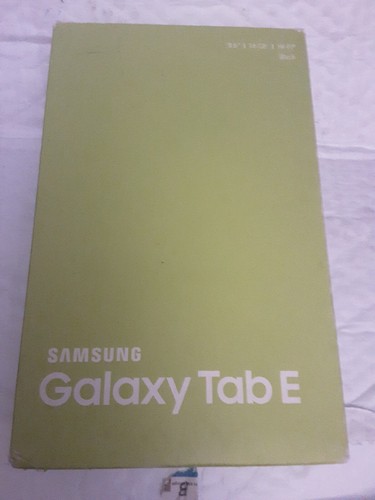 Samsung Galaxy Tab E SM-T560 16GB, Wi-Fi,Black nice condition  - Picture 1 of 12