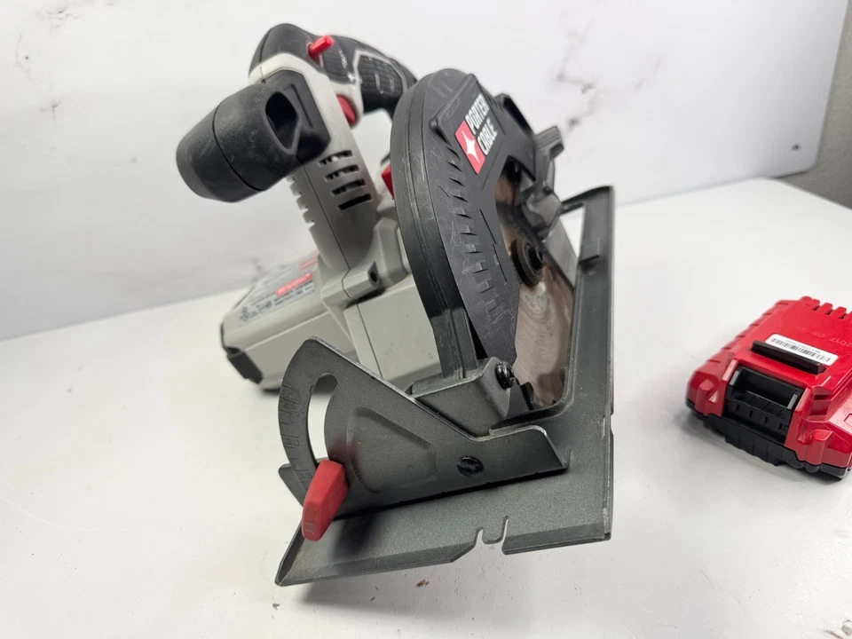Porter Cable #PCC660 6.5" 20v Circular Saw | Working (SEE VIDEO) | +New Battery - Image 4 of 4