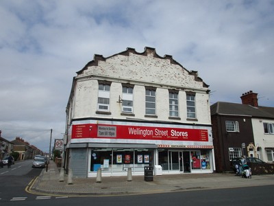 Foto 6x4 Wellington Street Stores, Grimsby c2016