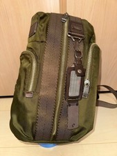 TUMI 22318BTH Body bag color khaki (olive) x brown