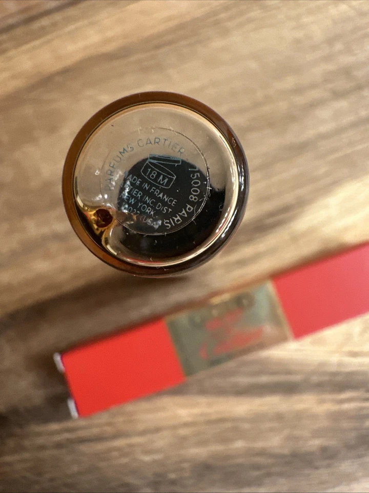 Must Gold de Cartier Eau De Toilette Women’s Spray. 9 ml/ 0.3 fl oz. Travel Size - Image 3 of 4