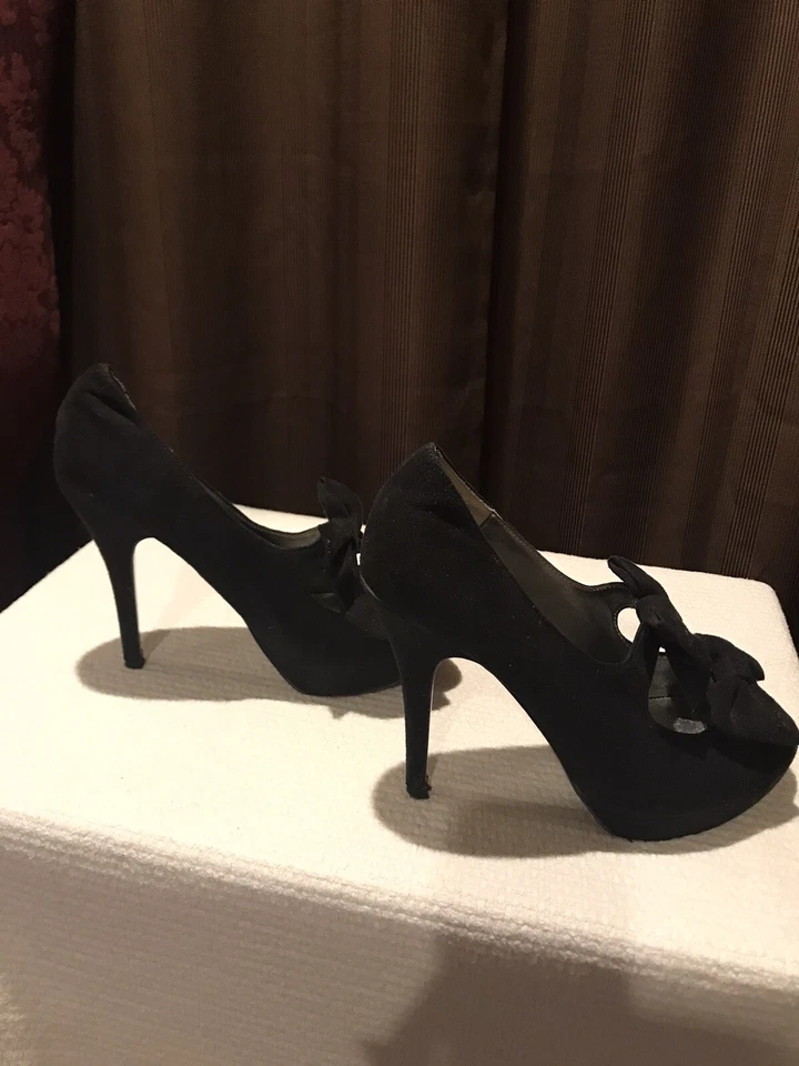 Женские замшевые туфли-шпильки на высоких каблуках LIMELIGHT размер 9 1/2 черные - Изображение 4 из 4