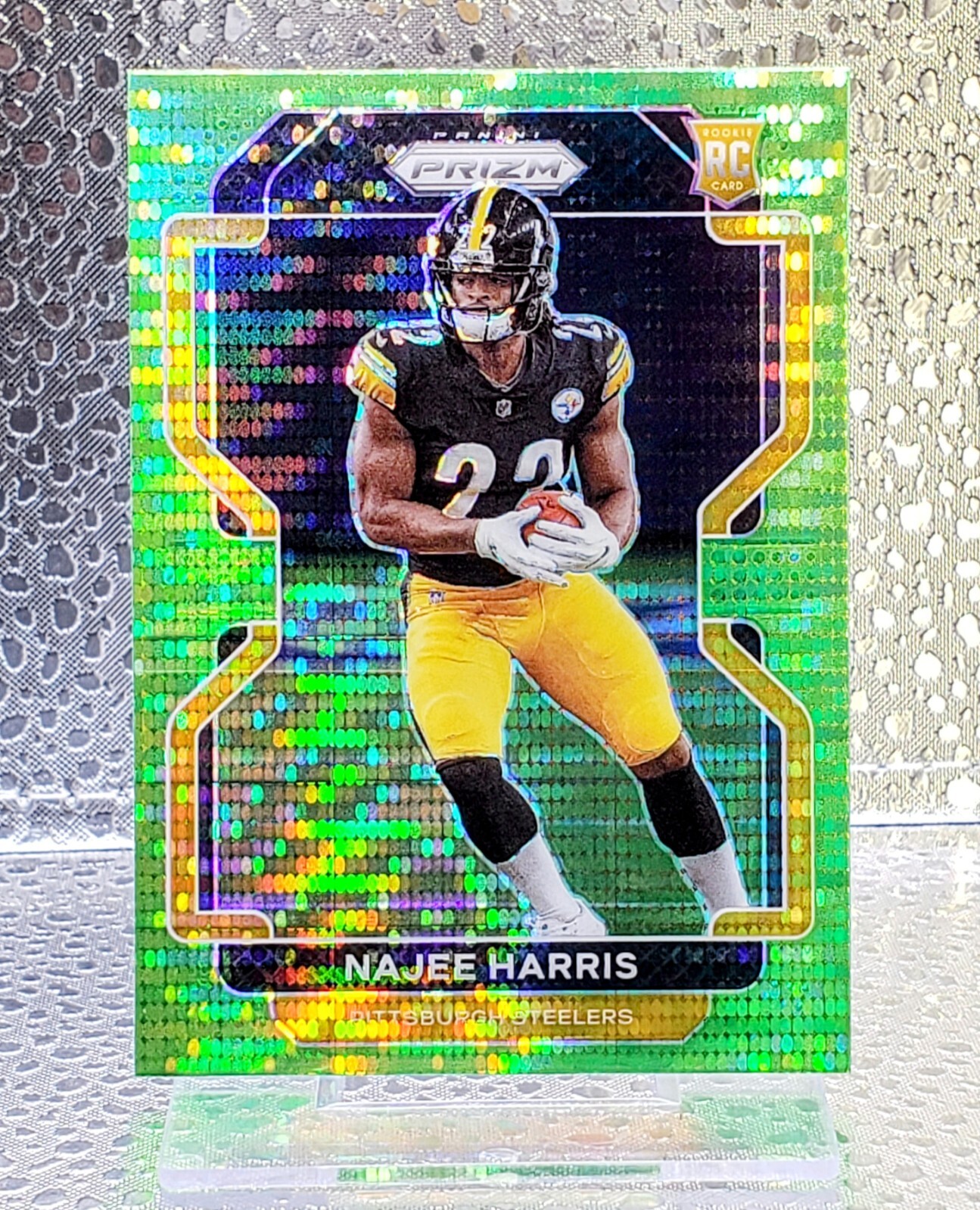 Najee Harris (2021) Panini Prizm RC Neon Green Pulsar PRIZM #343